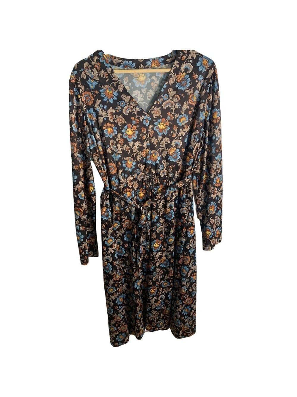 Vintage Handmade Waist Tie Flower Power V-Neck 3/4 Sleeve A-Line Mini Dress